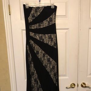 Venus spandex full length lace dress Large
